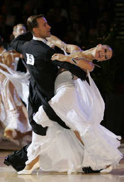 Mirko Gozzoli i Alessia Betti - walc angielski